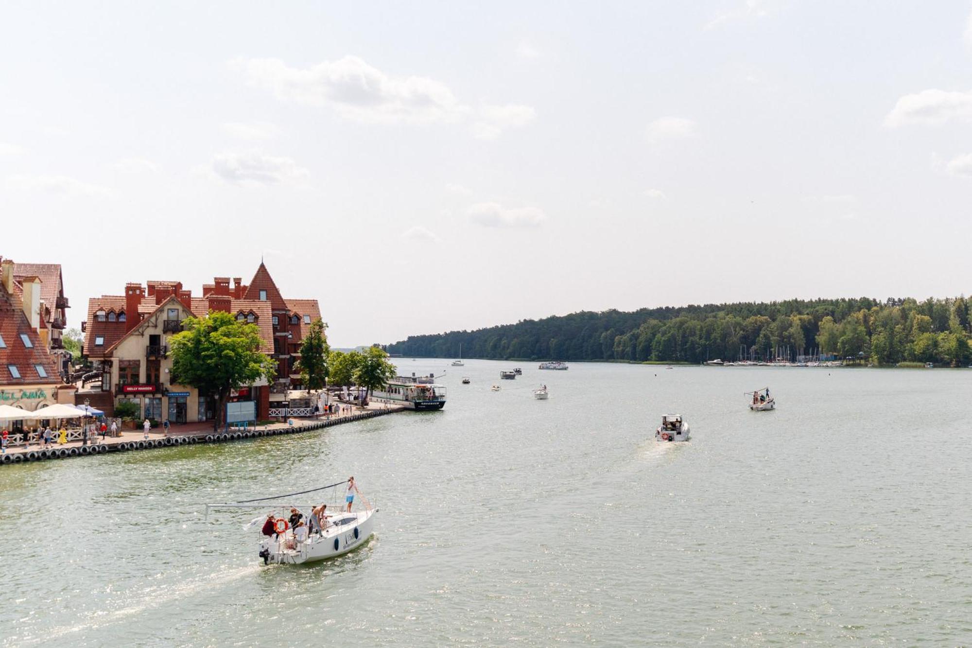 Lake Club Apartments - Loftaffair Mikołajki Bagian luar foto